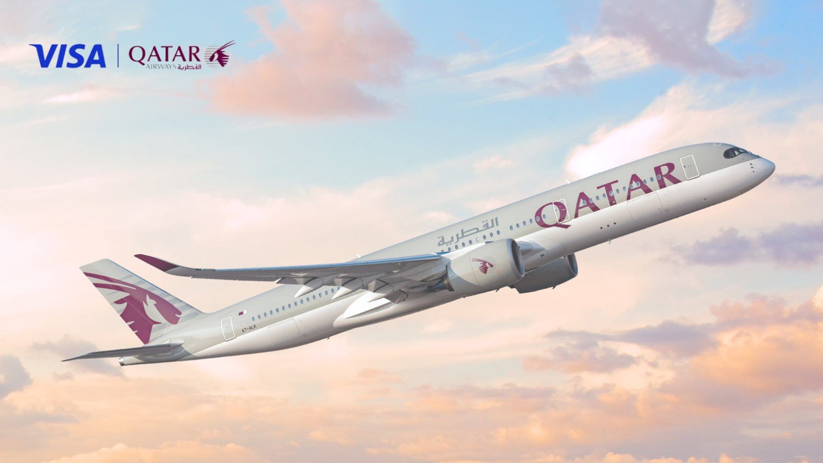 Qatar Airways plane